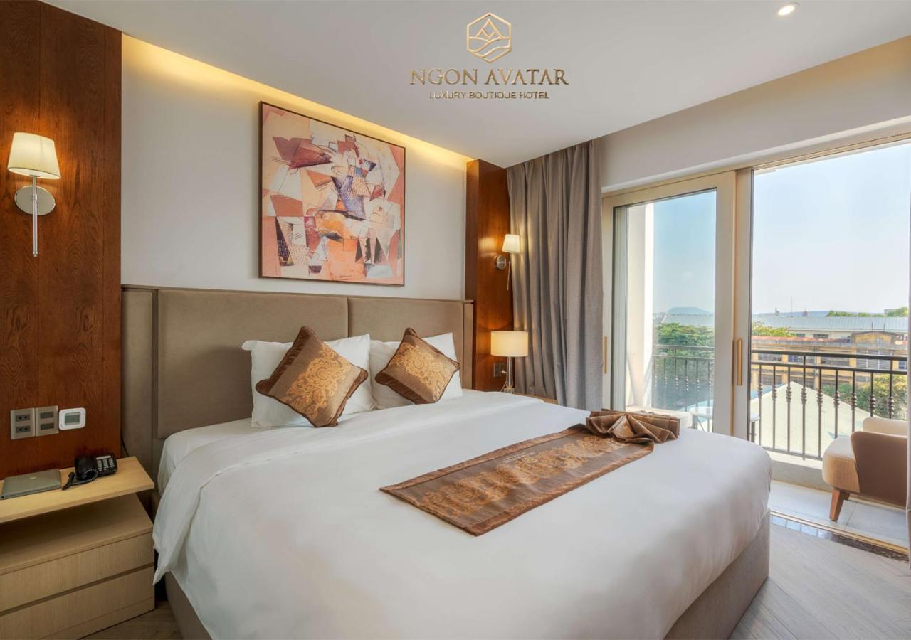 Ngon Avatar Hotel 플레이쿠 외부 사진