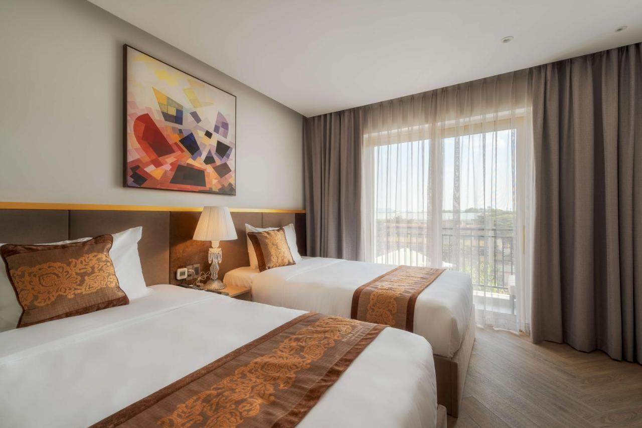 Ngon Avatar Hotel 플레이쿠 외부 사진