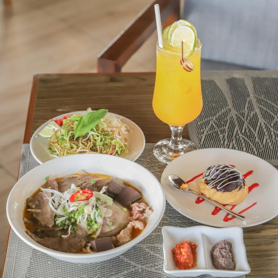 Ngon Avatar Hotel 플레이쿠 외부 사진